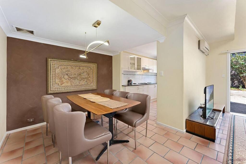 Cozy 2br House In Neutral Bay, Cremorne Casa vacanze *